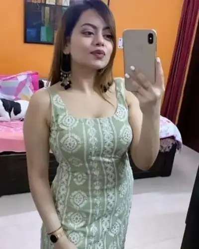 Call Girl in Sengaon